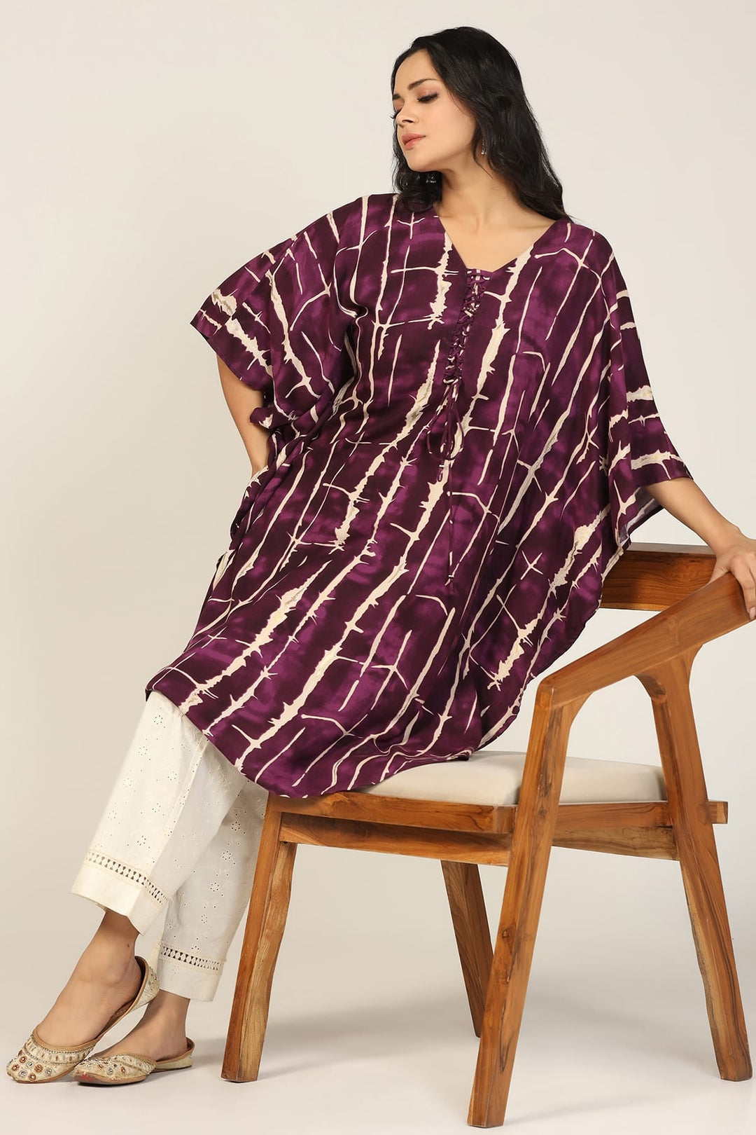 Wine Radiance V-Neck Kimono Sleeves Kurti