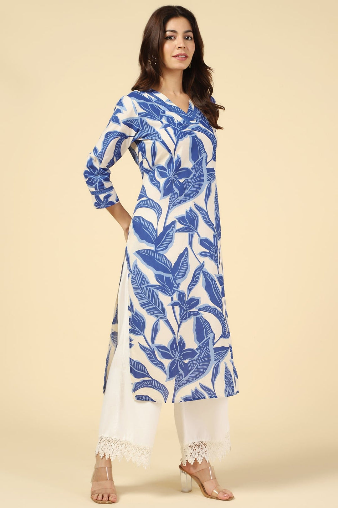 White &amp; Blue Floral Printed Cotton Kurti