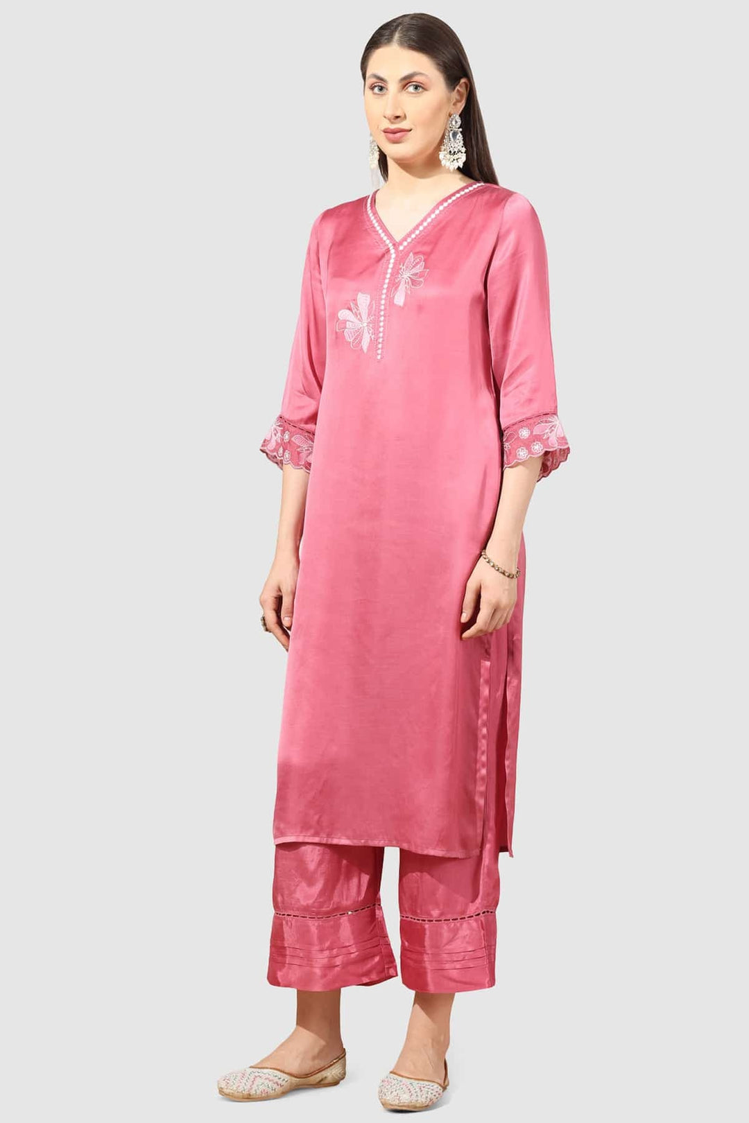 Coral Embroidered Kurti with V Neck &amp; 3/4th Sleeves
