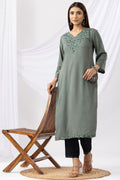 Green Embroidered Viscose Kurti with V-Neck & 3/4th Sleeves