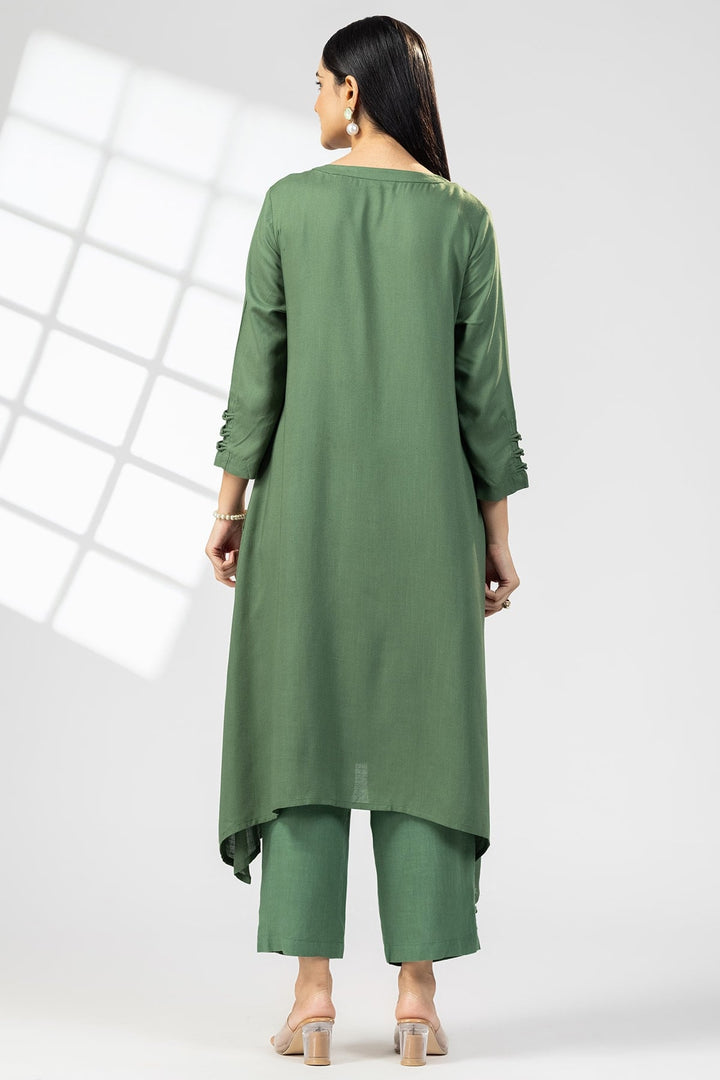 Green Rayon Slub Embroidered Kurti with Round Neck