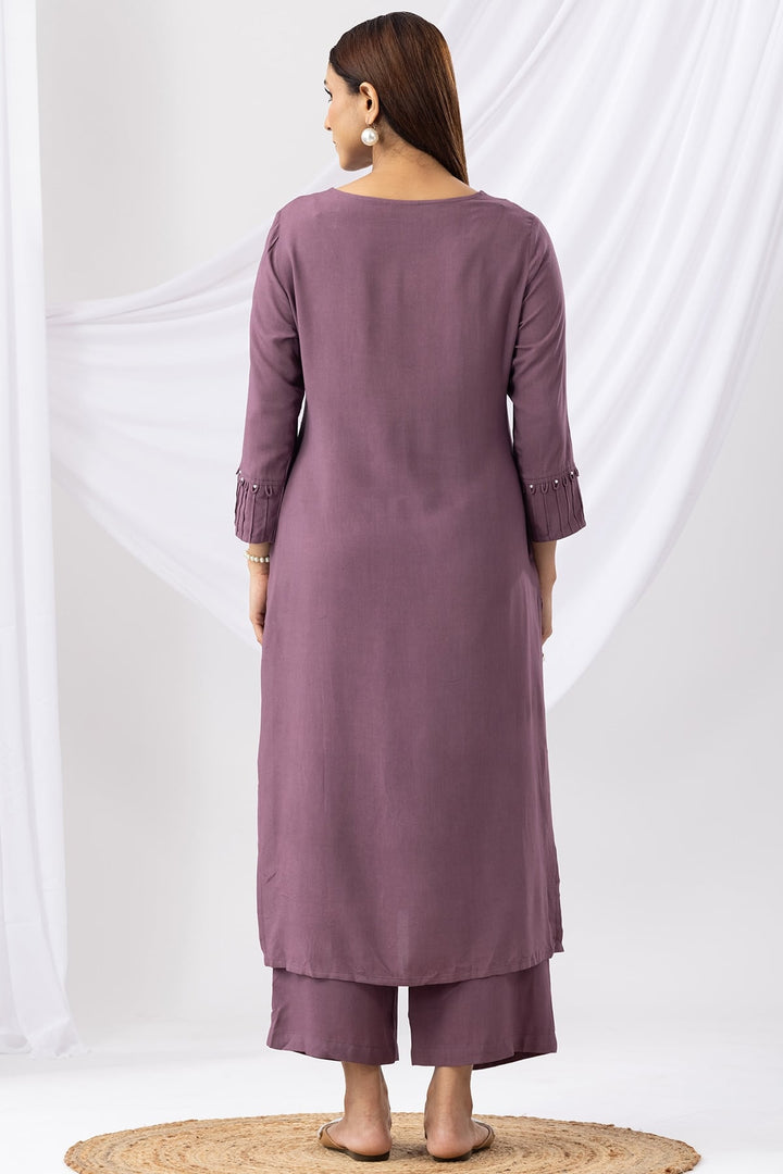 Lavender V Neck Kurta Set For Women