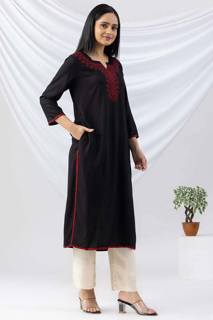 Black Embroidered Viscose Kurti with Round Neck and 3/4th Sleeves