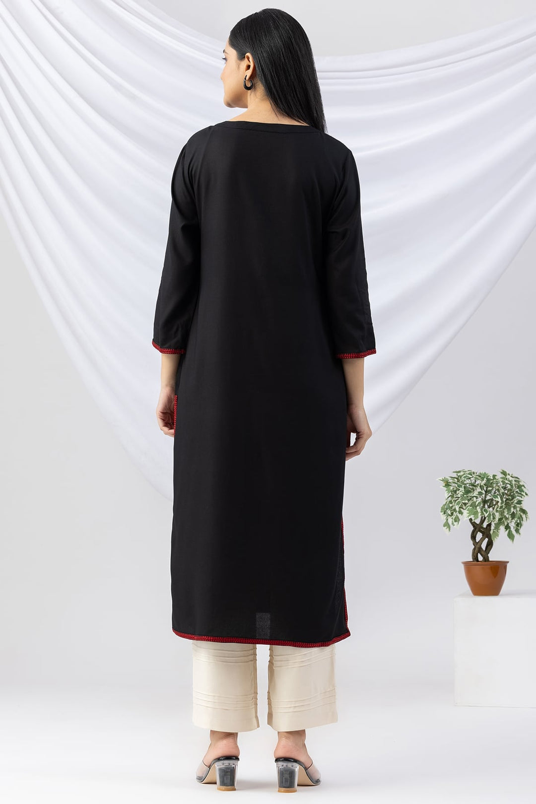 Black Embroidered Viscose Kurti with Round Neck and 3/4th Sleeves