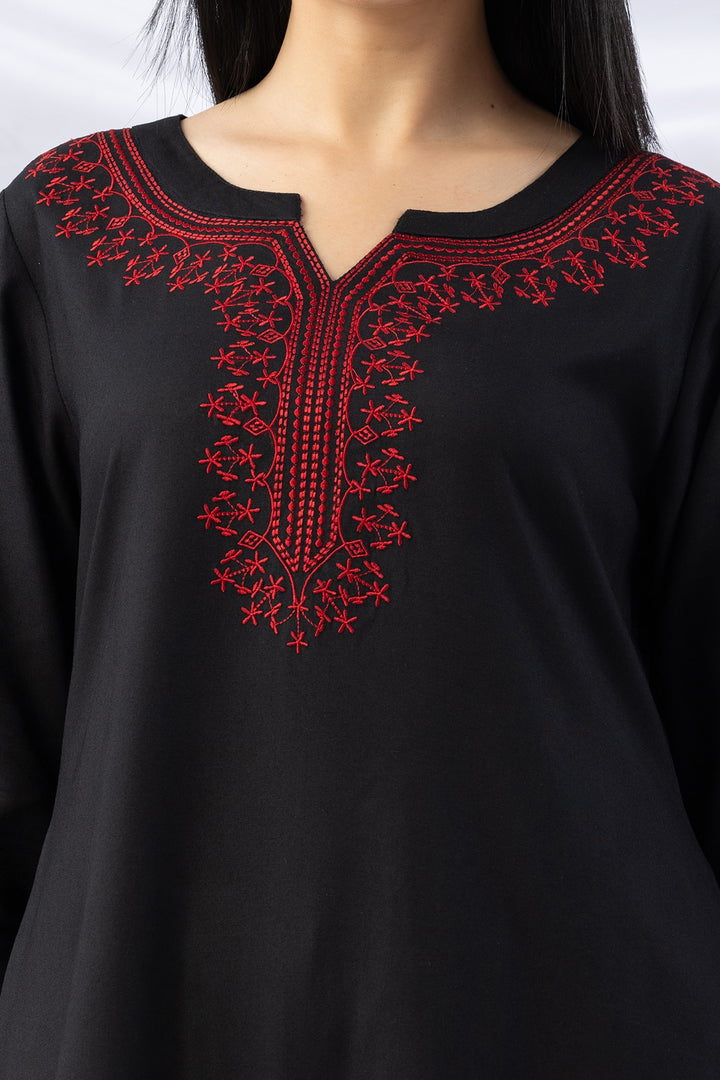 Black Embroidered Viscose Kurti with Round Neck and 3/4th Sleeves