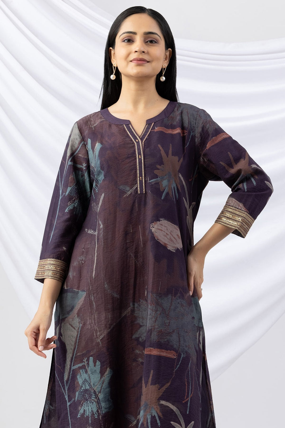 Purple Embroidered Kurti with Round Neck &amp; 3/4th Sleeves