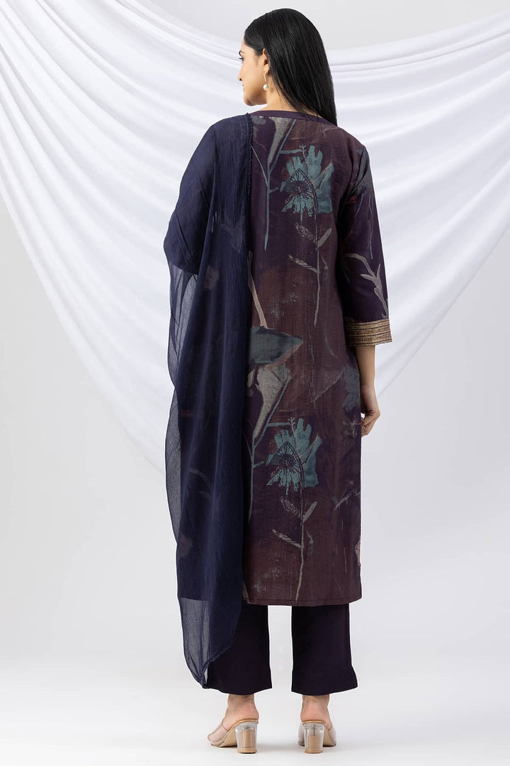 Purple Embroidered Kurti with Round Neck &amp; 3/4th Sleeves