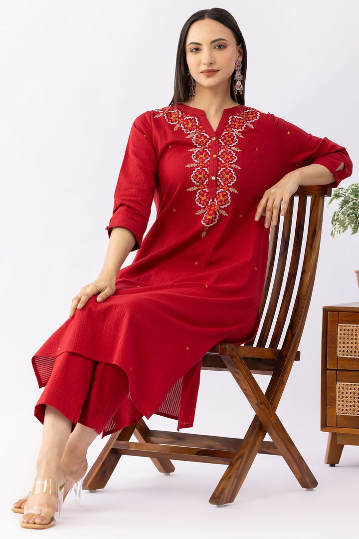Embroidered Red Cotton Kurti with Round Neck &amp; 3/4 Sleeves