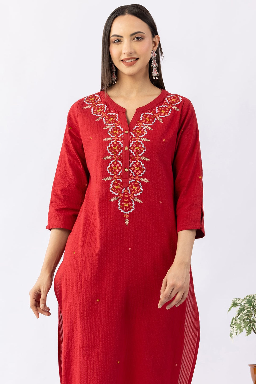 Embroidered Red Cotton Kurti with Round Neck &amp; 3/4 Sleeves