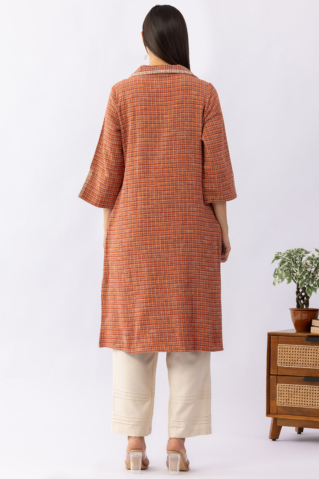Brown Checked Viscose Brushed Twill Kurti with Lapel Collar &amp; 3/4 Sleeves
