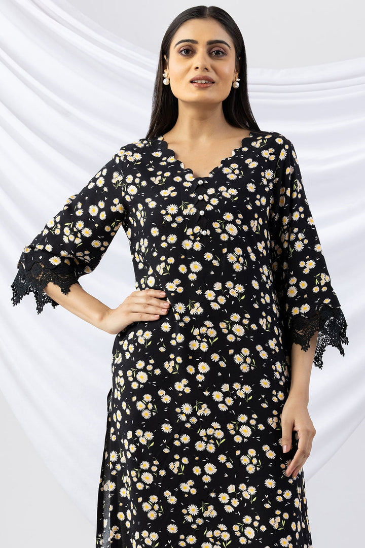Black Printed Viscose Kurti with V-Neck &amp; 3/4th Sleeves