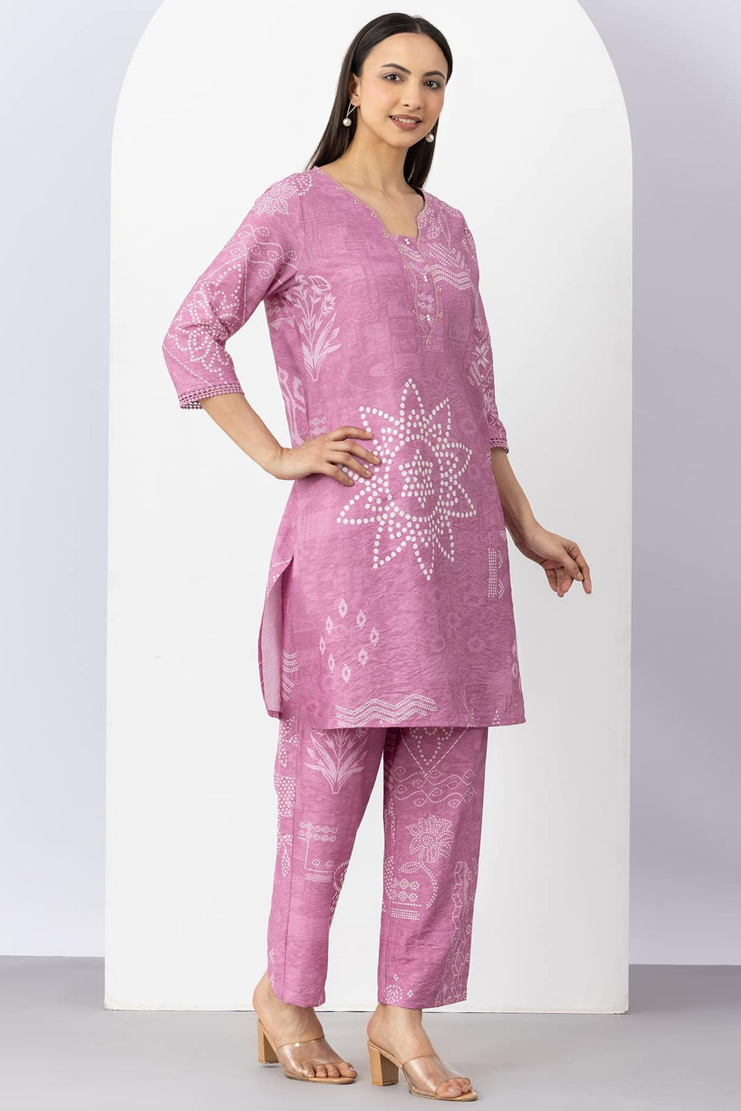Pink Kurta Set For Women