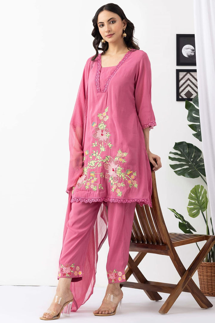 embroidery kurta set onion pink Chanderi viscose square neck 3/4 sleeves