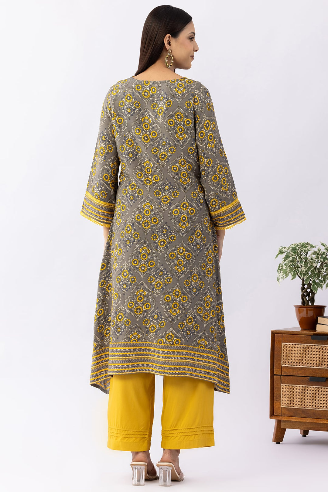 Grey Printed Viscose V Neck Kurti with 3/4 Sleeves