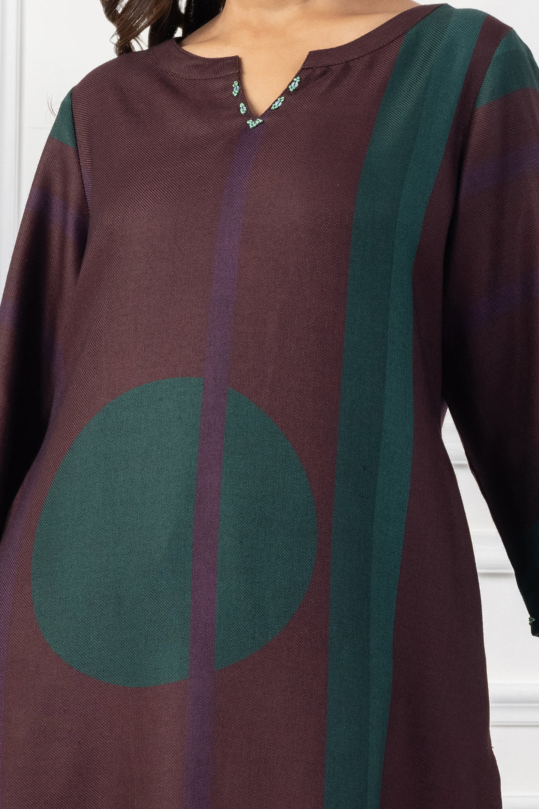 Plum printed pashmina winter kurta for women with round neck and 3/4 sleeves