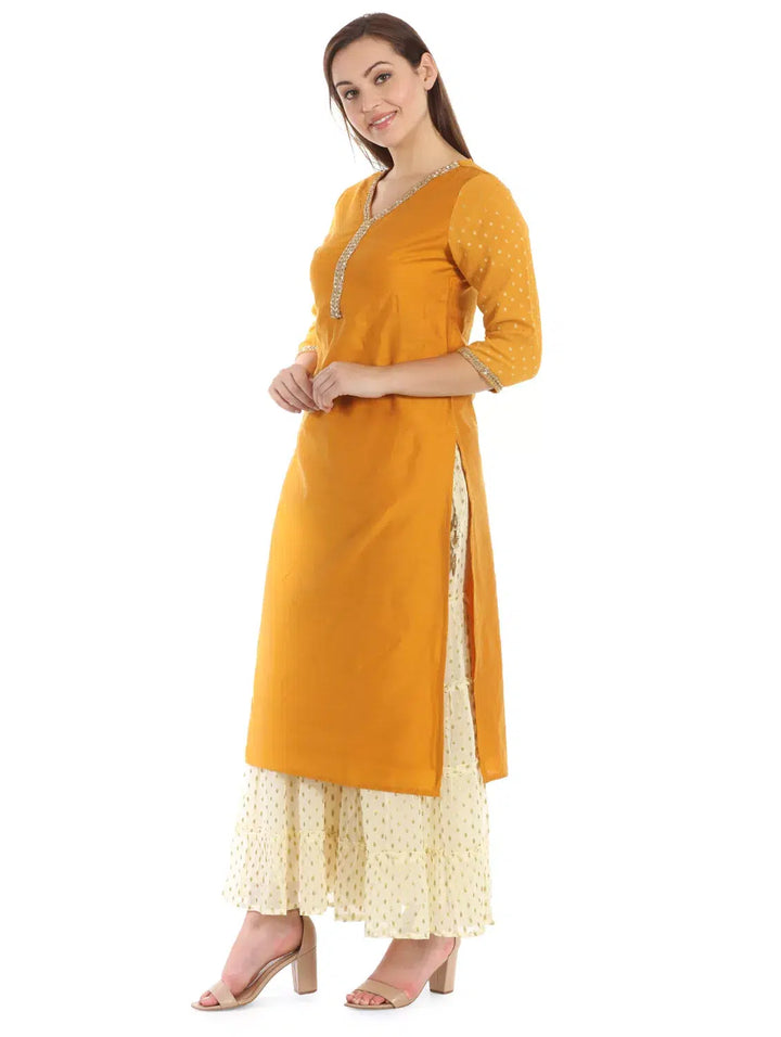 Coloured Silk &amp; Georgette Kurti