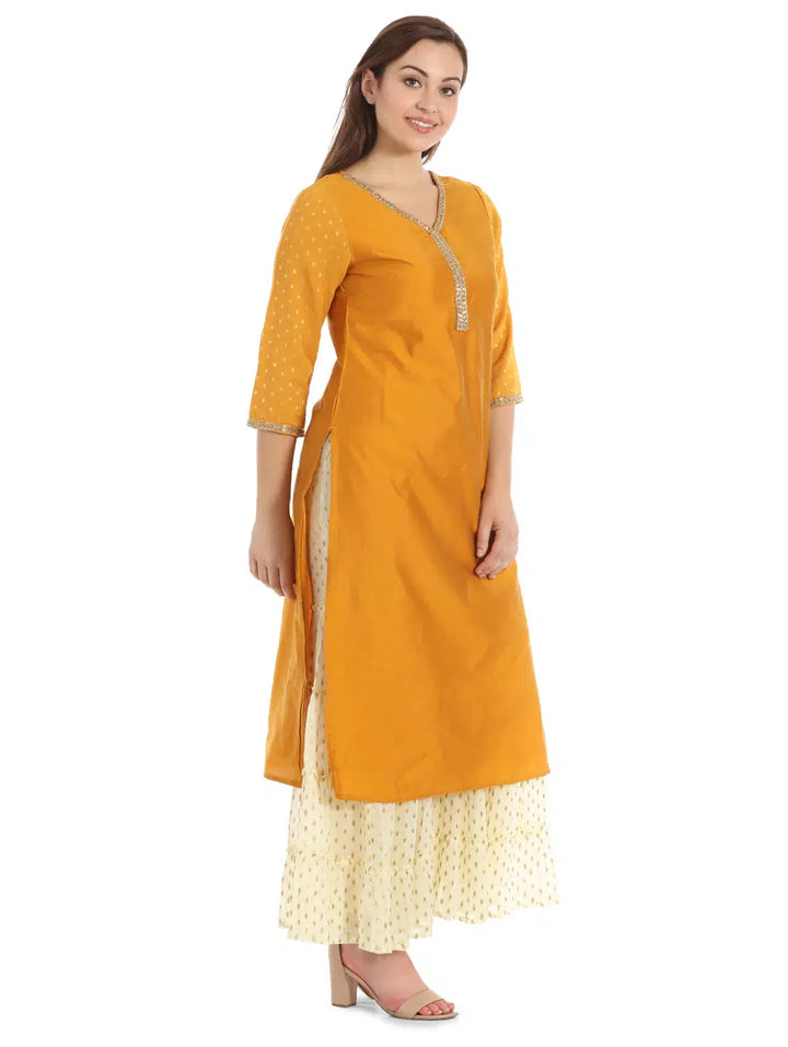 Coloured Silk &amp; Georgette Kurti