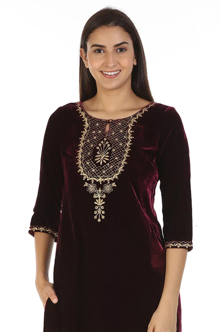 Velvet Zari Embellished Ensemble Kurti (Maroon)