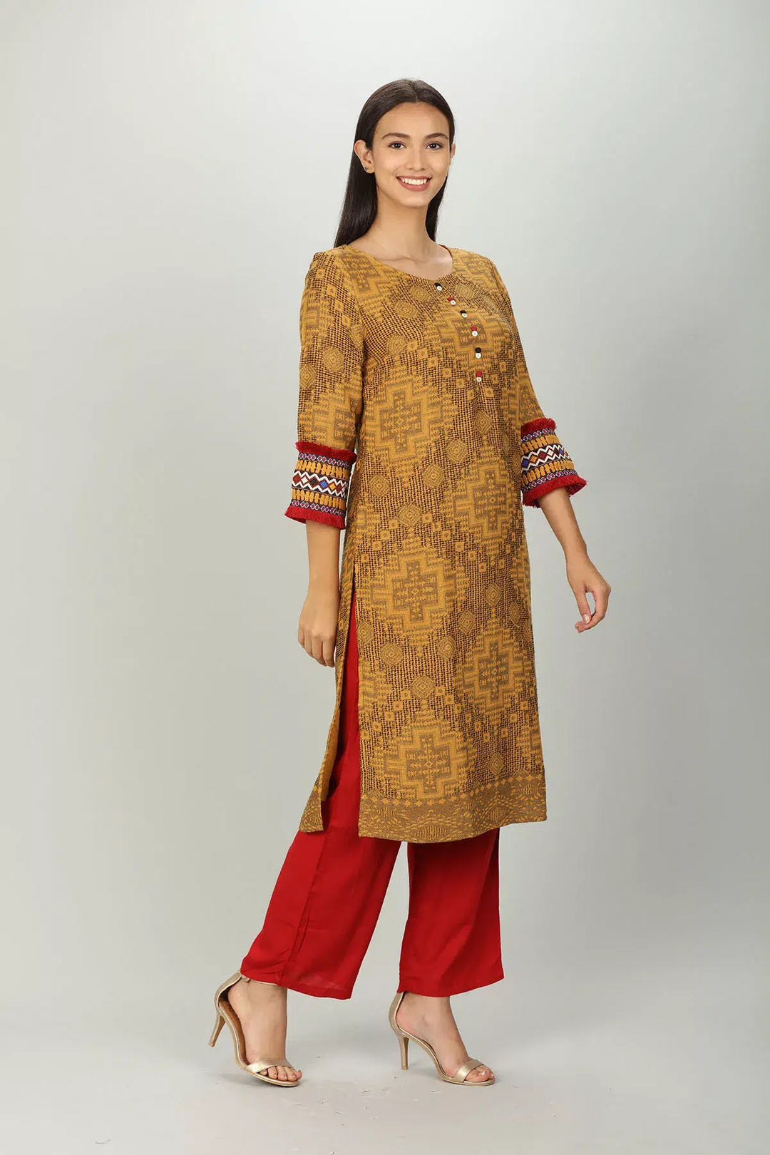 Yellow round neck Textured Kurti