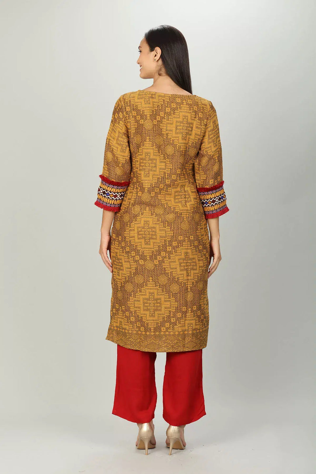Yellow round neck Textured Kurti