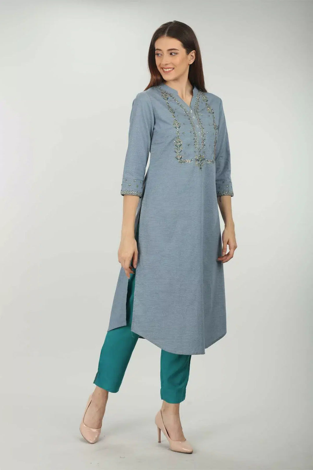 Blue Embellished V Neck Kurti
