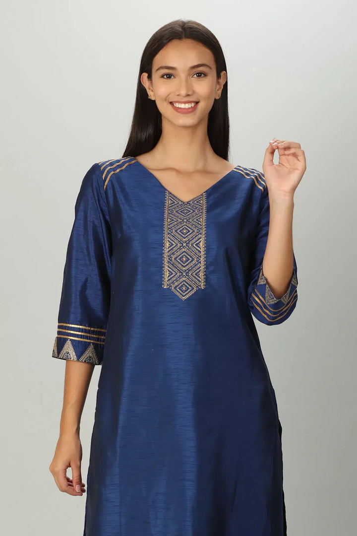 Blue silk Aline Embrioder ENSEMBLE kurti