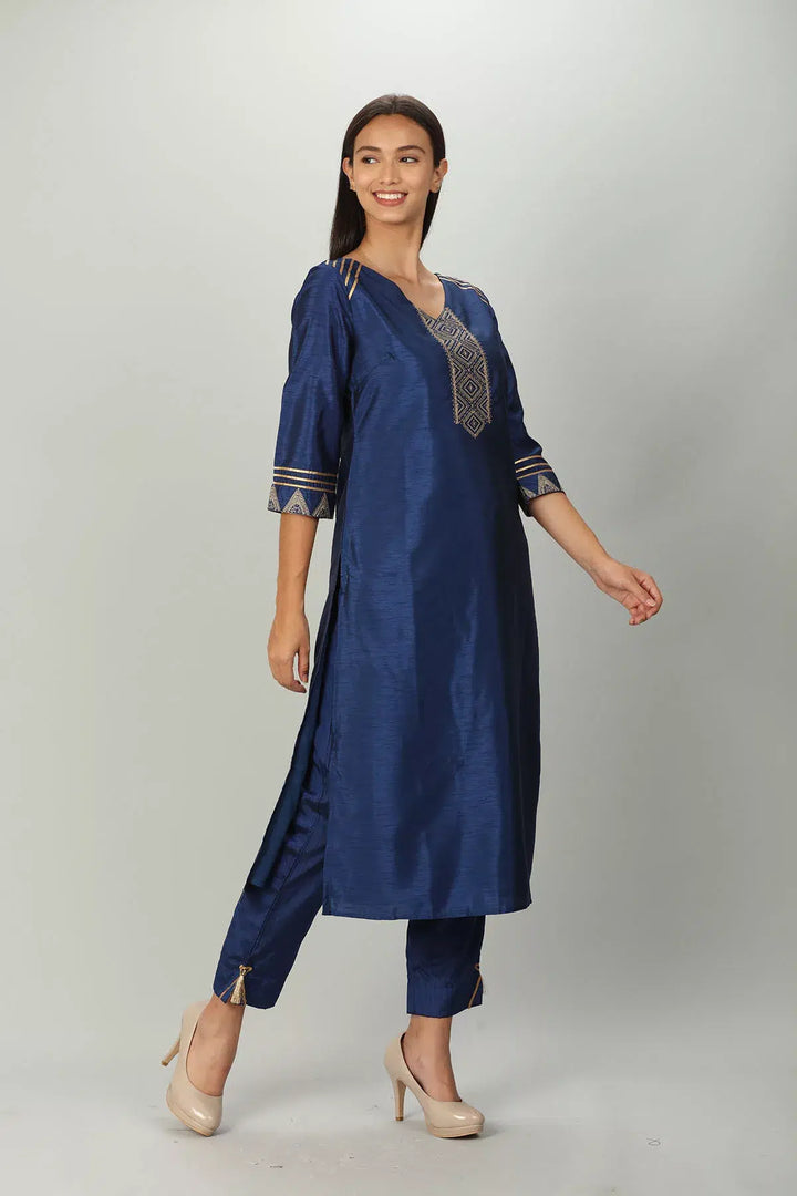 Blue silk Aline Embrioder ENSEMBLE kurti