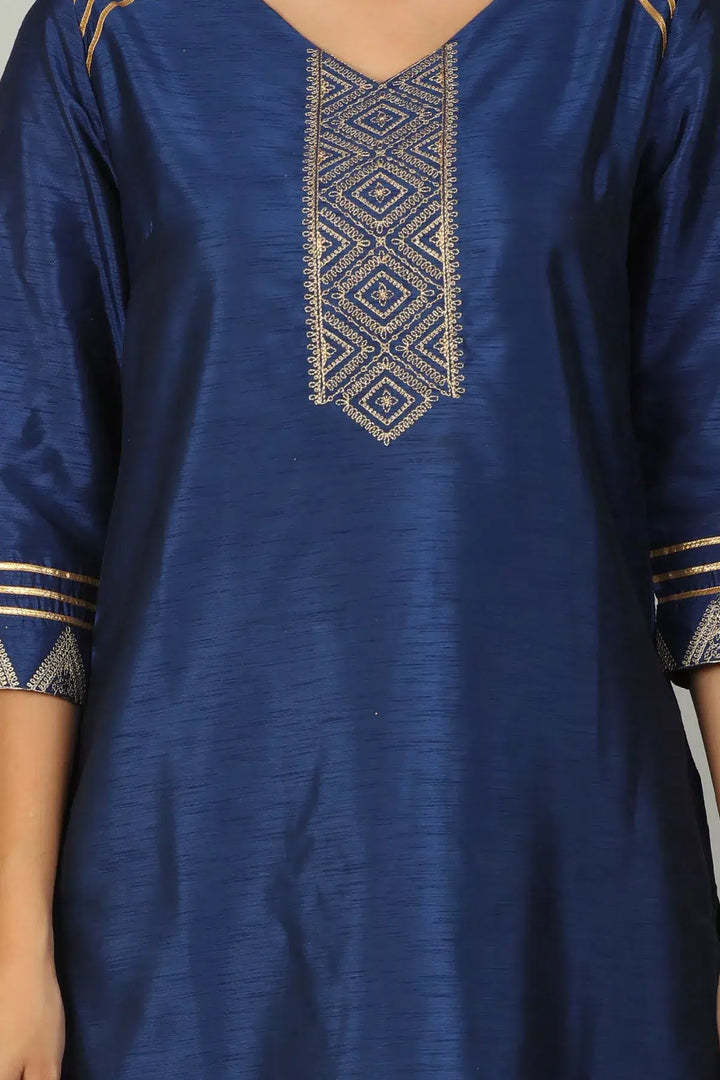 Blue silk Aline Embrioder ENSEMBLE kurti