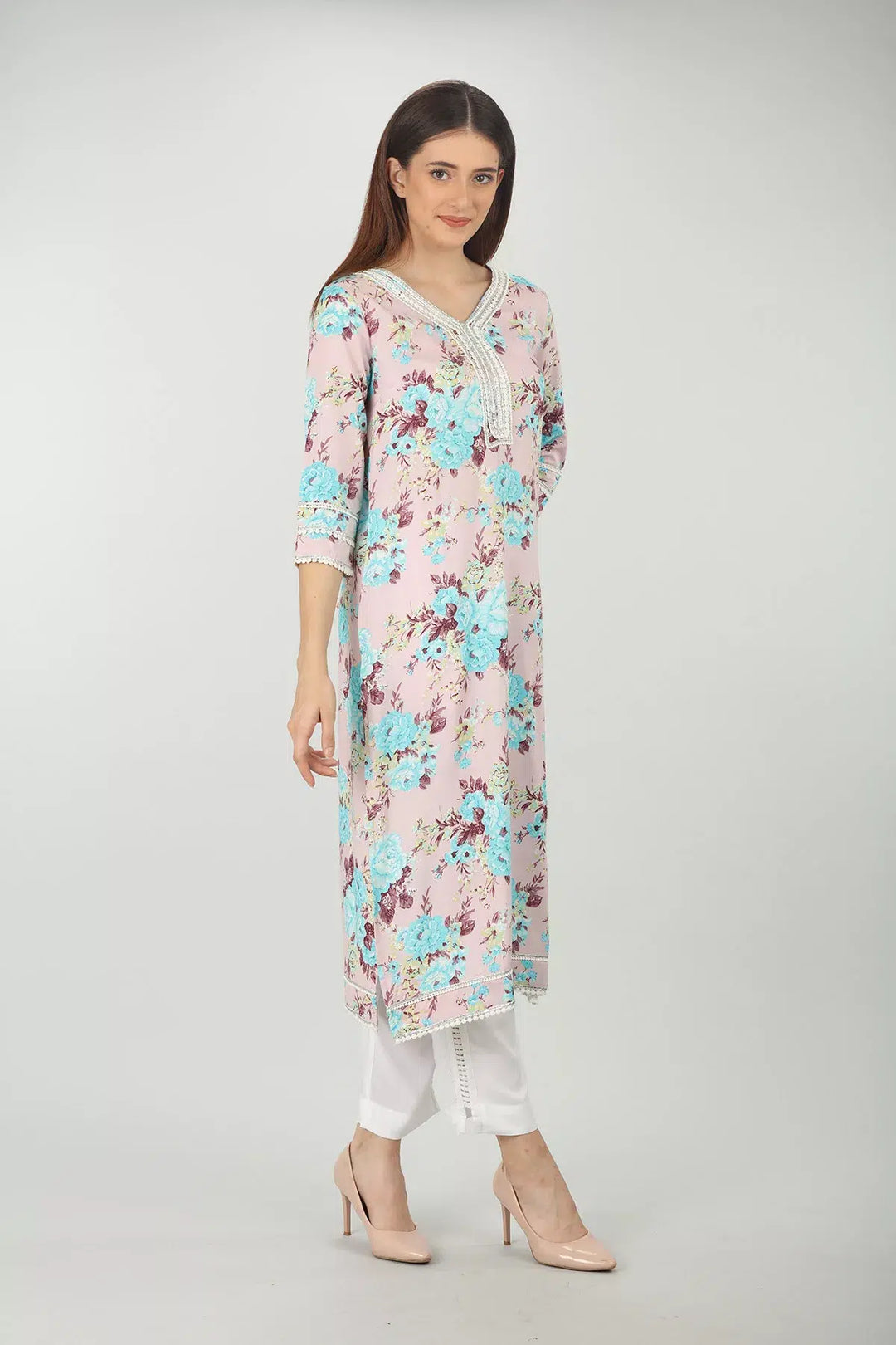 Pink Floral Printed V-Neck Kurta