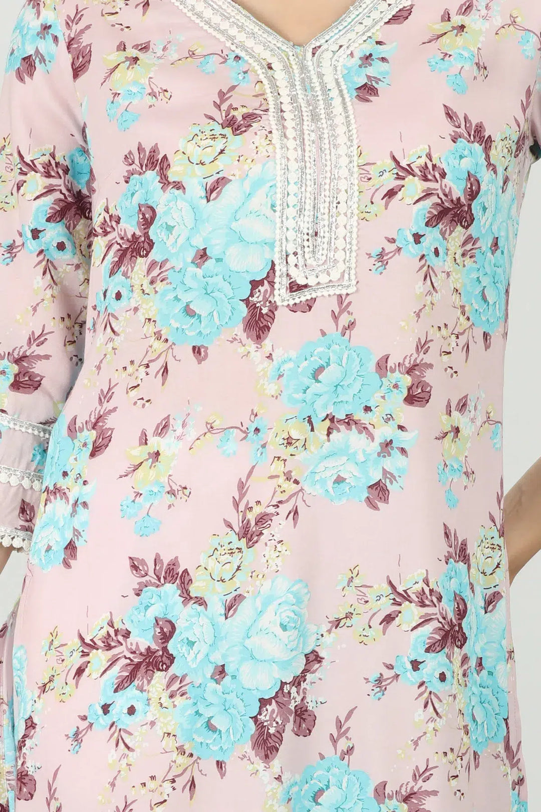 Pink Floral Printed V-Neck Kurta