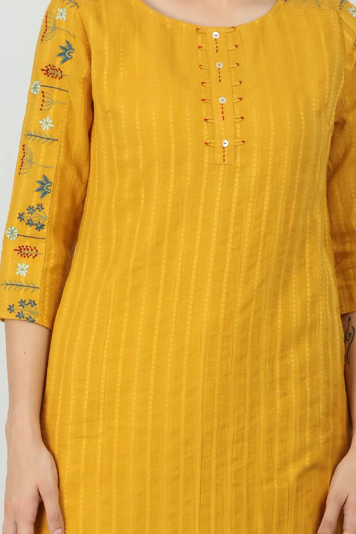 Embroidered Textured Yellow Kurta
