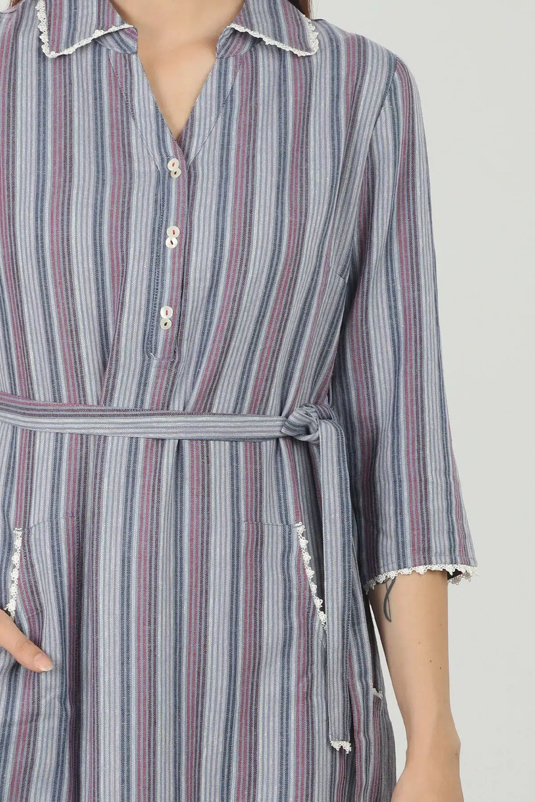 COOL GREY COLLARED STRAIGHT KURTI