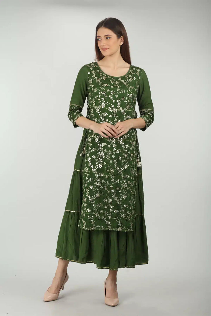 Green Embroidered kurti with round neck