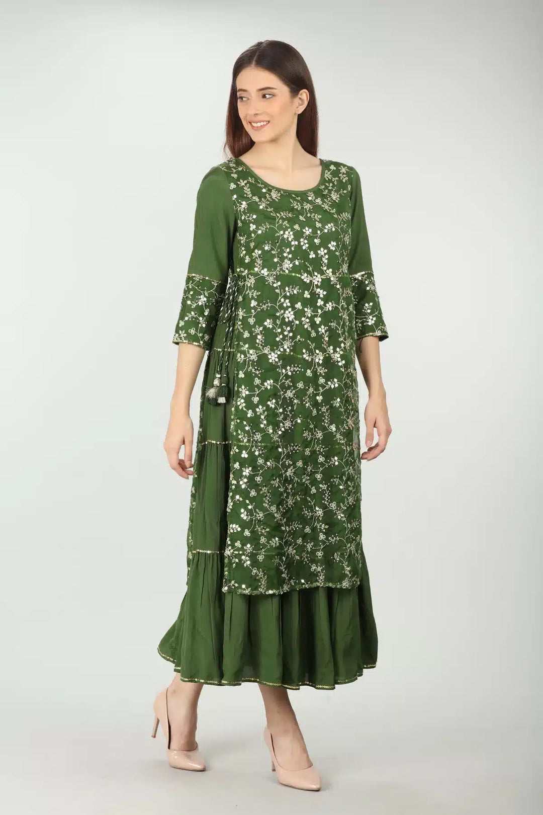 Green Embroidered kurti with round neck