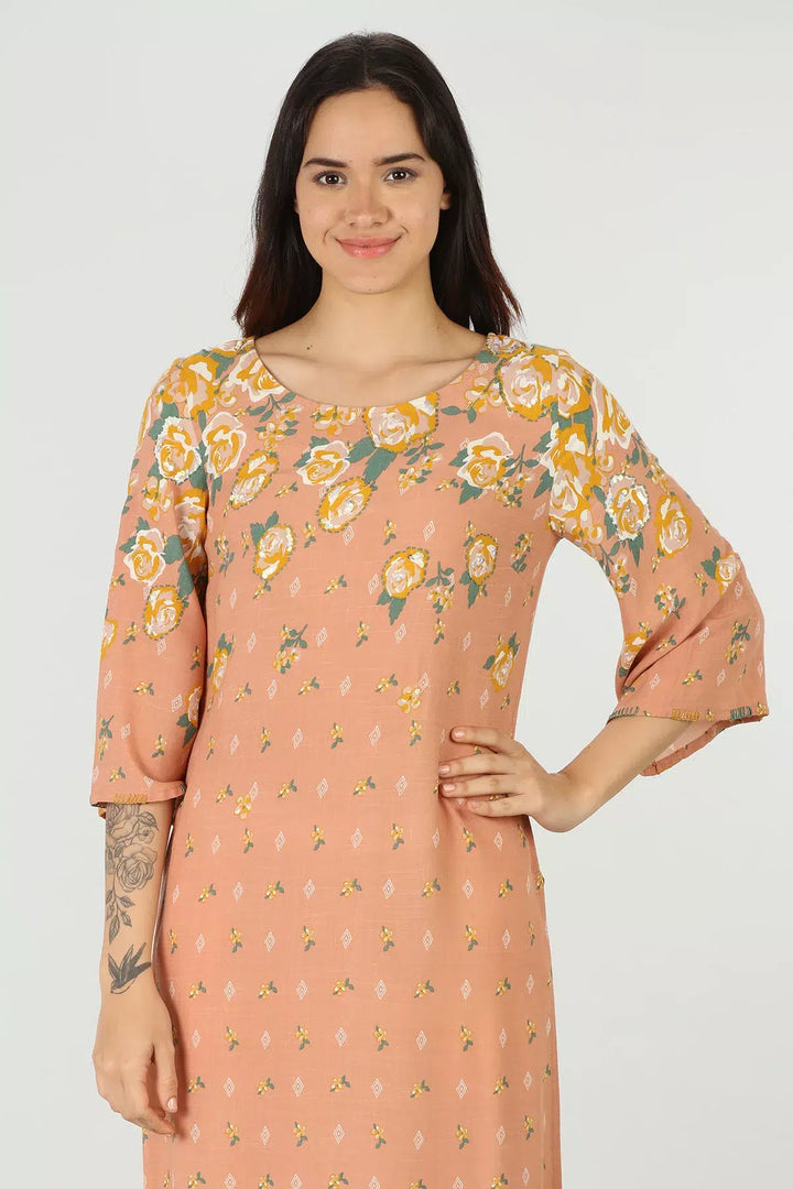 Peach rayon slub round neck kurti