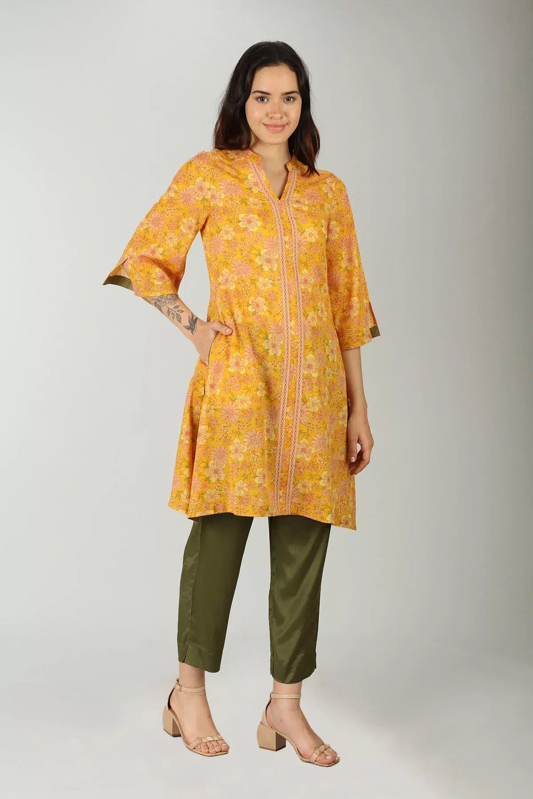 Mustard Mandarin neck kurti