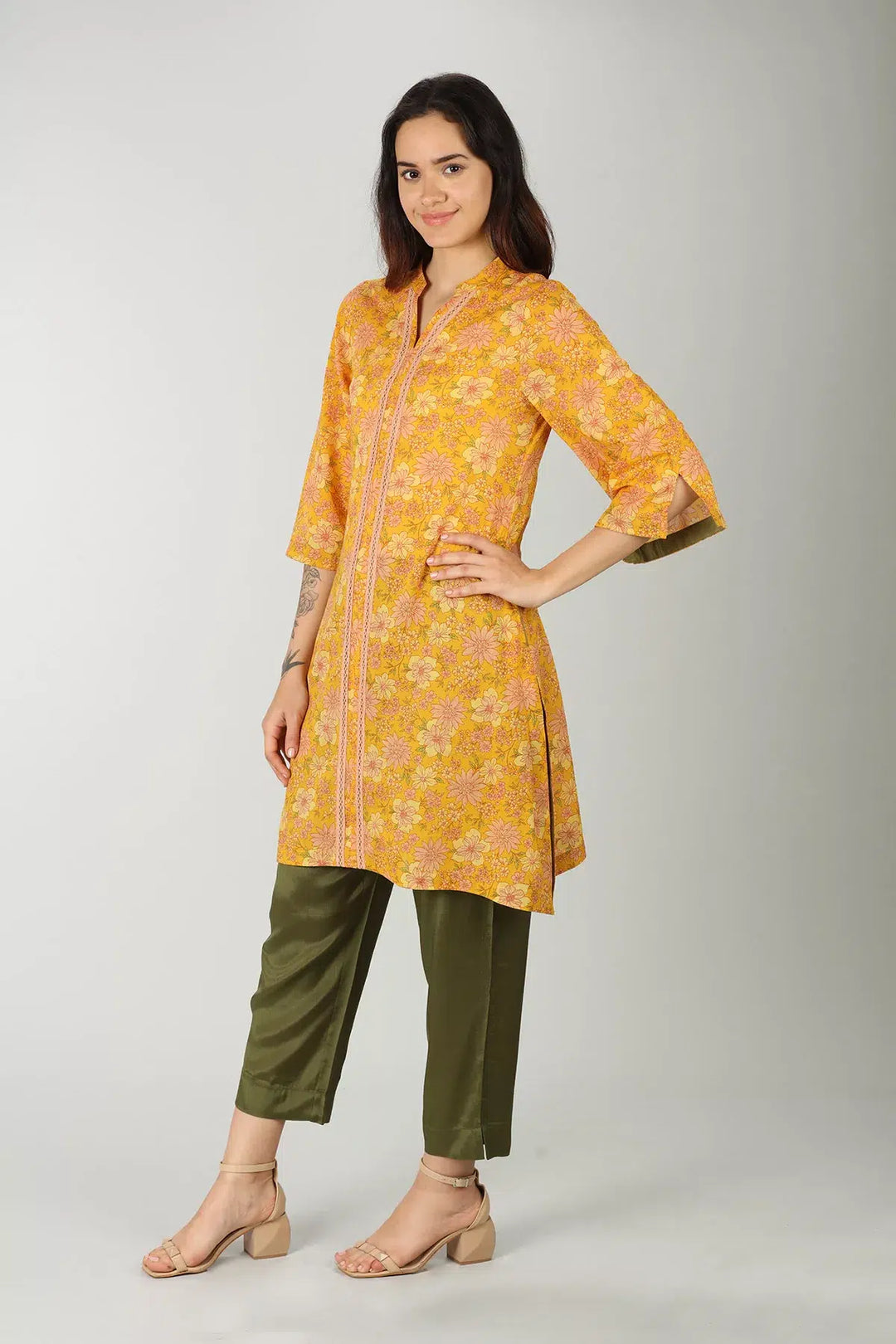Mustard Mandarin neck kurti