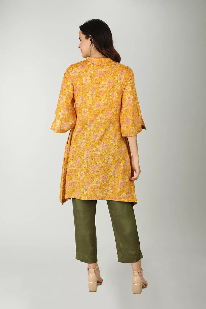 Mustard Mandarin neck kurti
