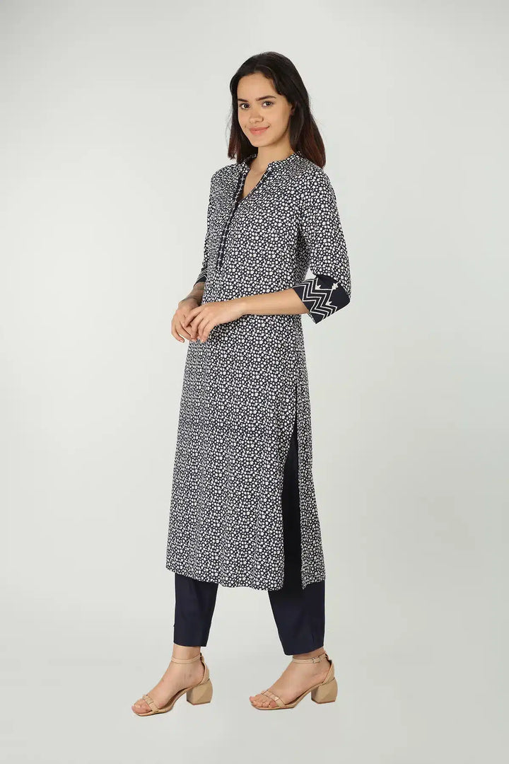 Blue kurti with mandarin neck  (printed)