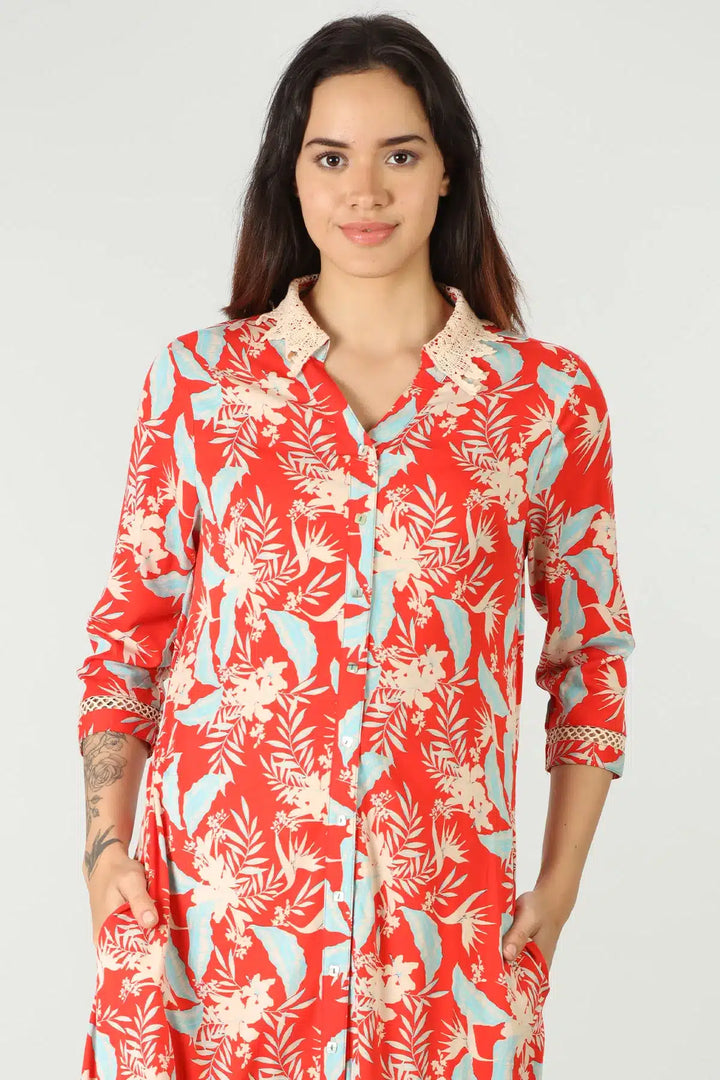 Red tropical floral print with collared neck