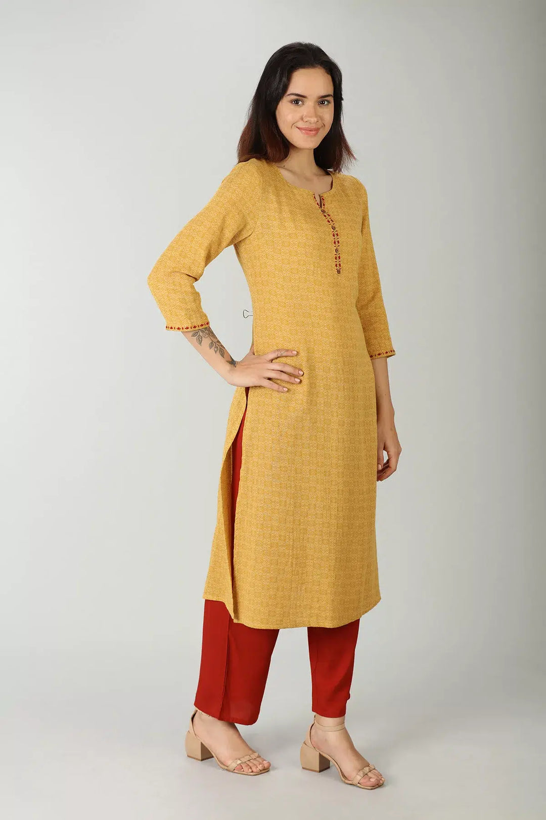 Embroidered round neck kurti