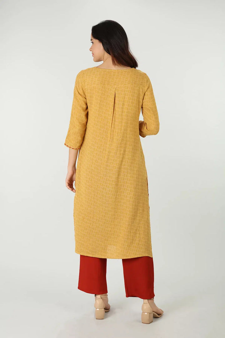 Embroidered round neck kurti