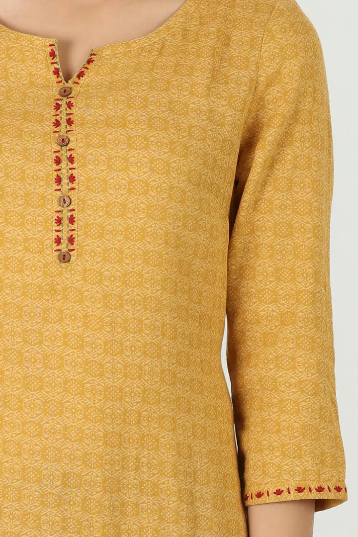 Embroidered round neck kurti
