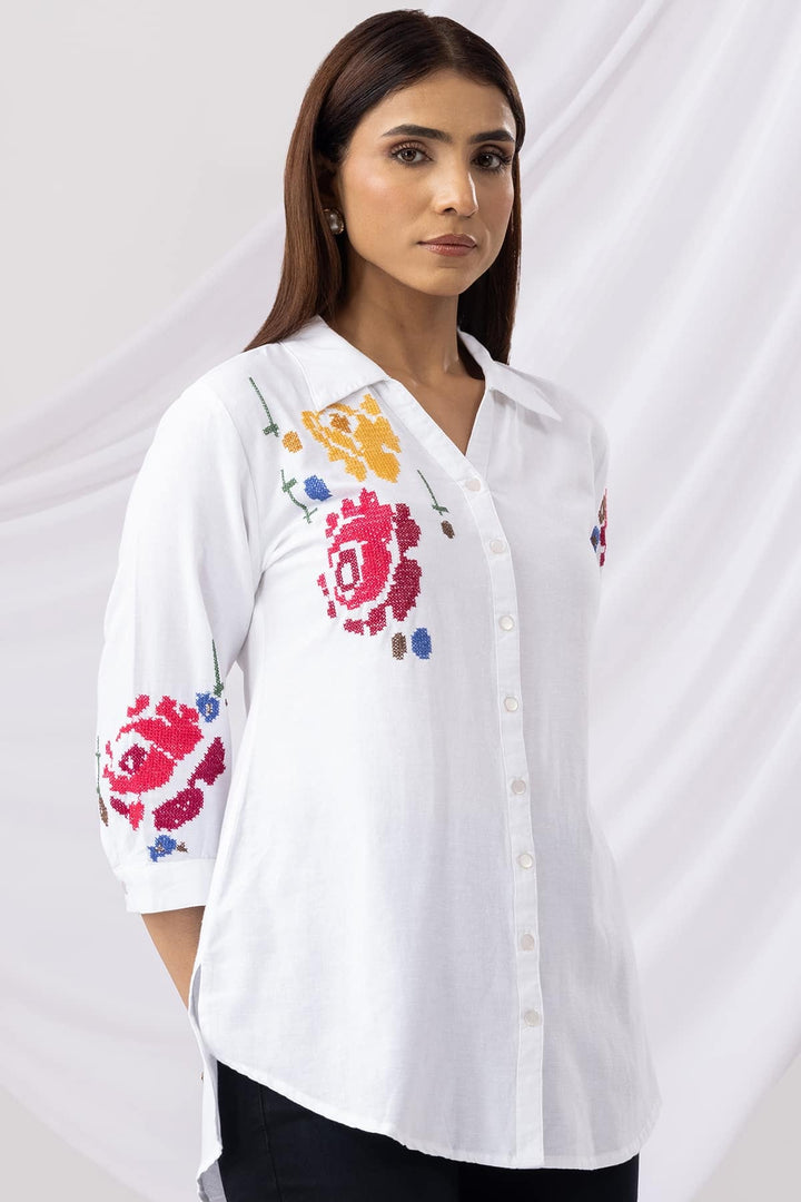 White Embroidered Viscose Tunic with Collar &amp; 3/4th Sleeves