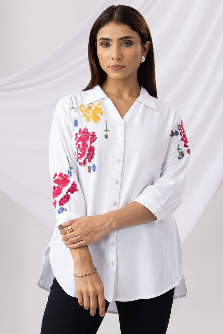 White Embroidered Viscose Tunic with Collar &amp; 3/4th Sleeves