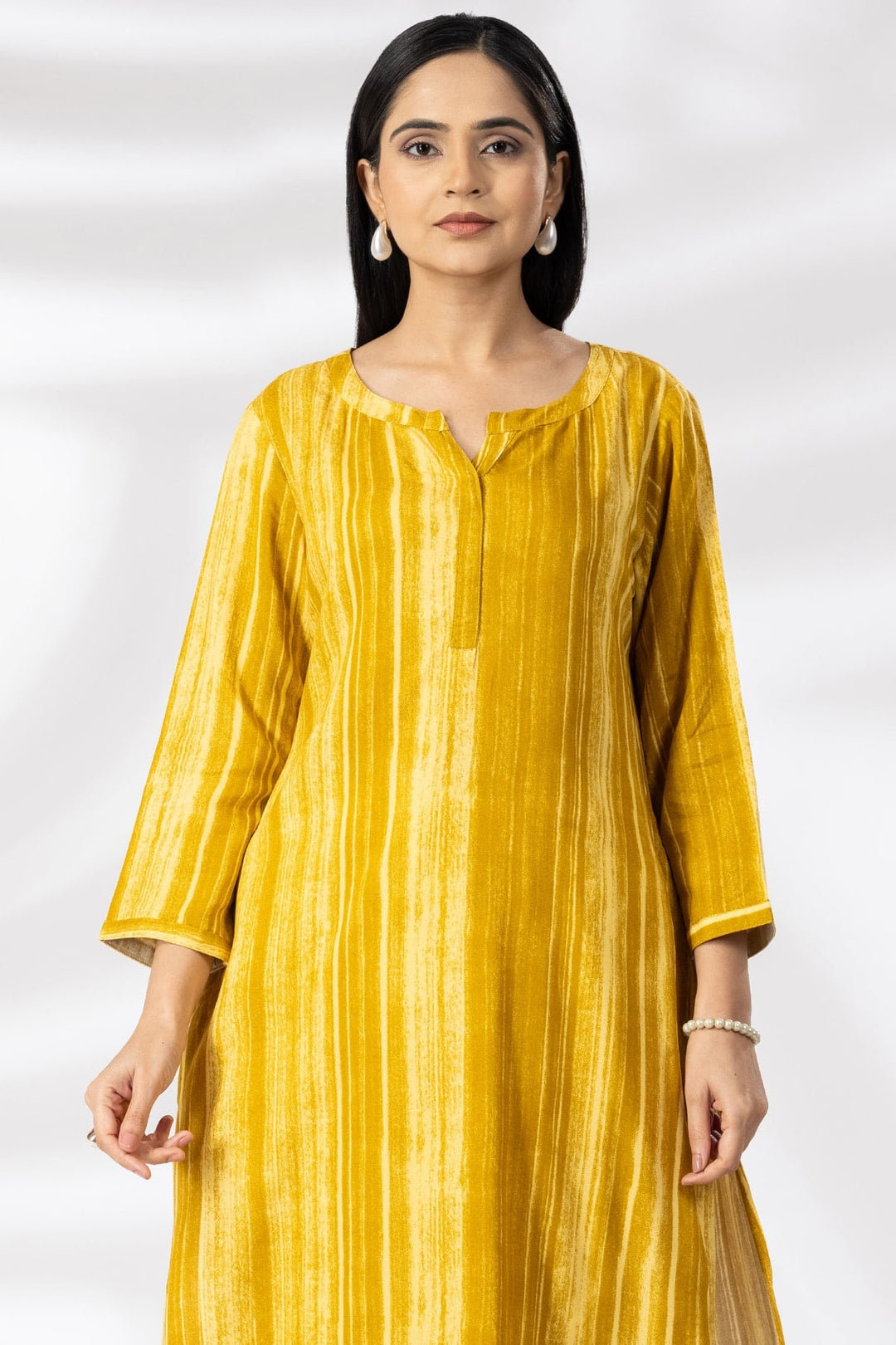 Mustard Printed Viscose Kurti with Round Neck &amp; 3/4th Sleeves