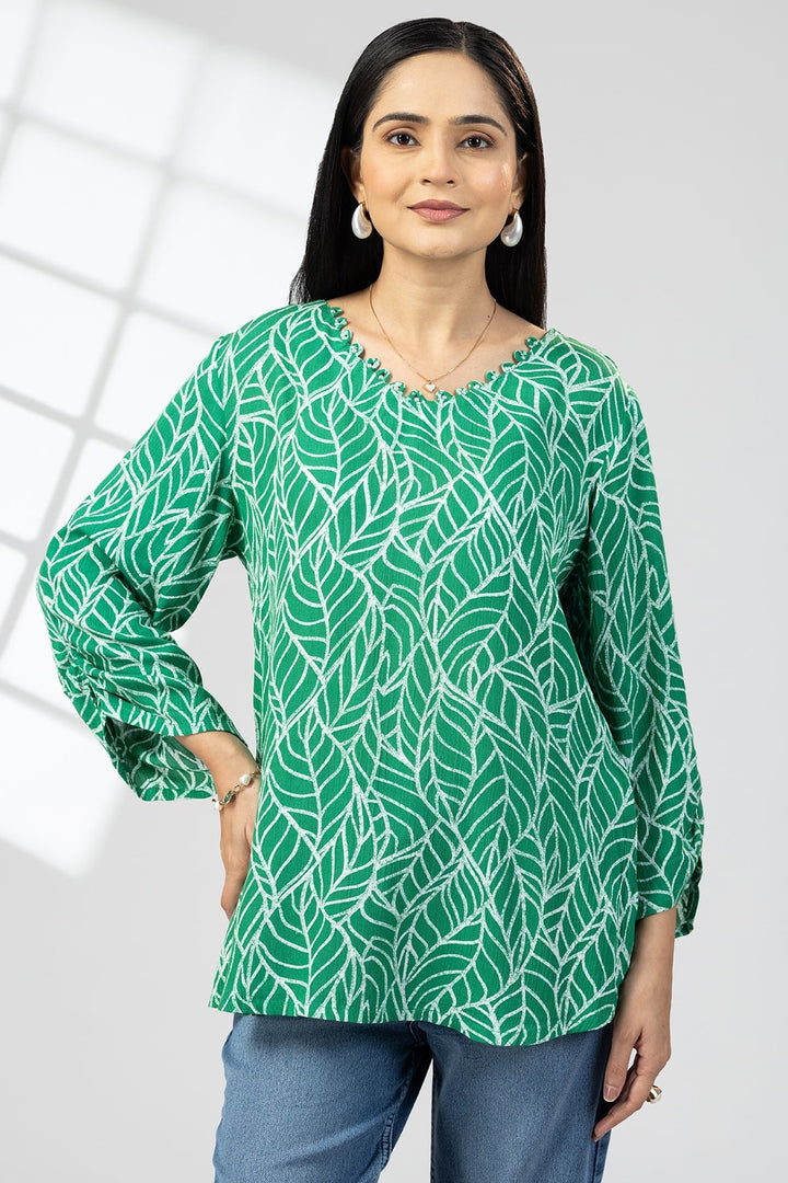 Green Printed Rayon Crepe Casual Top with V-Neck