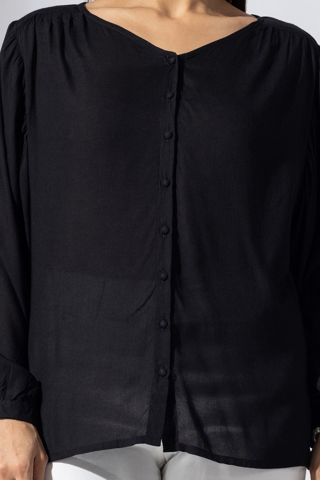 Black Solid Modal Casual Top with V-Neck &amp; Full Sleeves