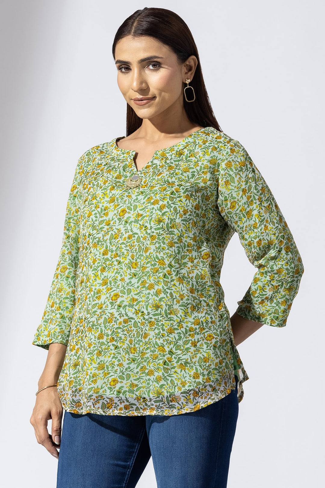 Green Printed Casual Top with Round Neck