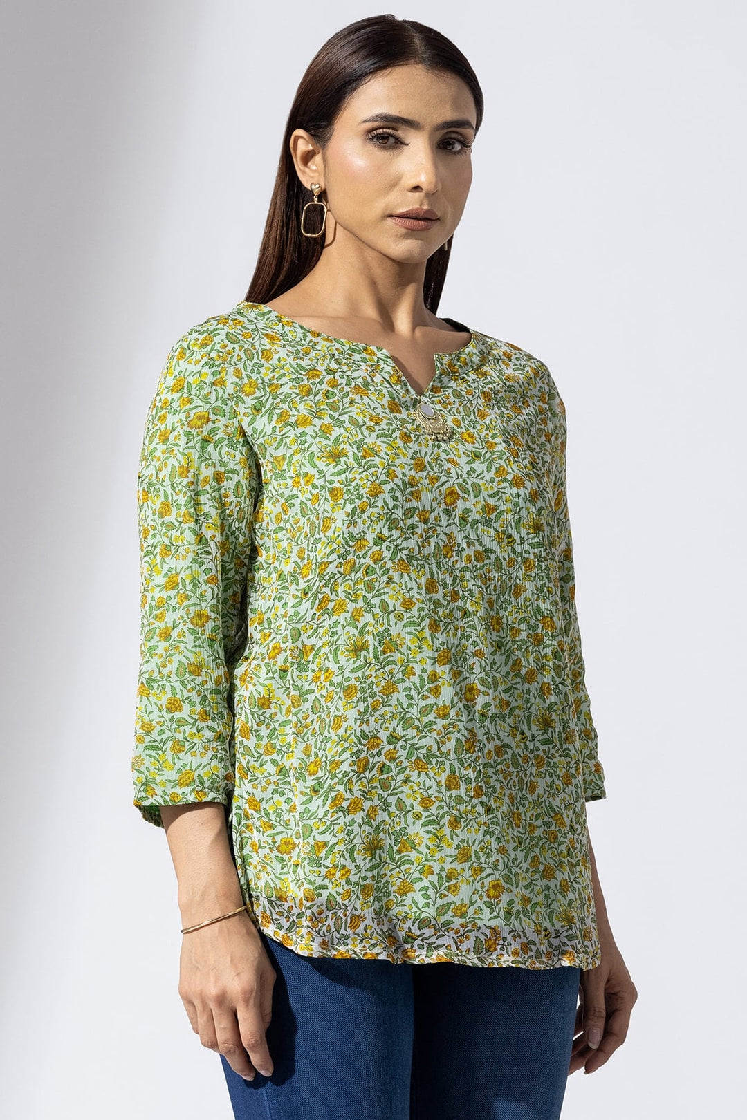 Green Printed Casual Top with Round Neck